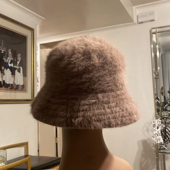 kangol hat - Picture 4 of 4